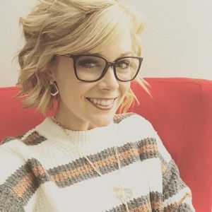 Meet your Posher, Karlie